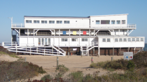 The Victor D’Amico Institute of Arts, also known as “The Art Barge.” Photo by Christopher Walsh.